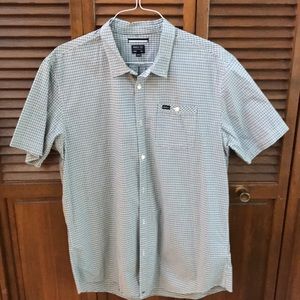 RVCA perfect condition short sleeve button up! 🌊
